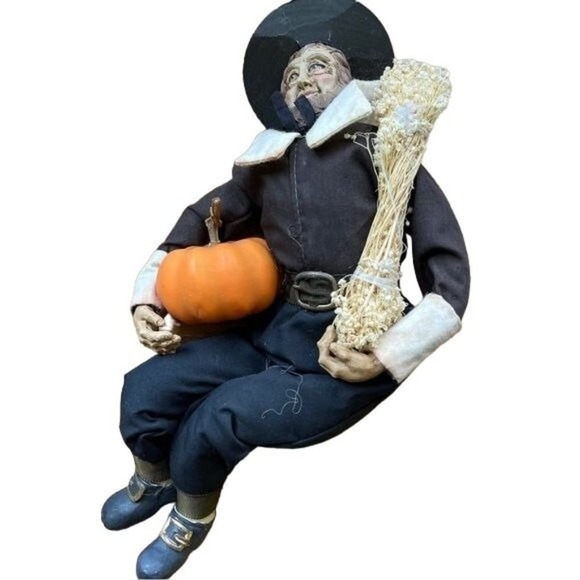Lynn Haney Holiday Collection Thanksgiving Pilgrim Man Figurine Pumpkin Fall - Picture 8 of 12